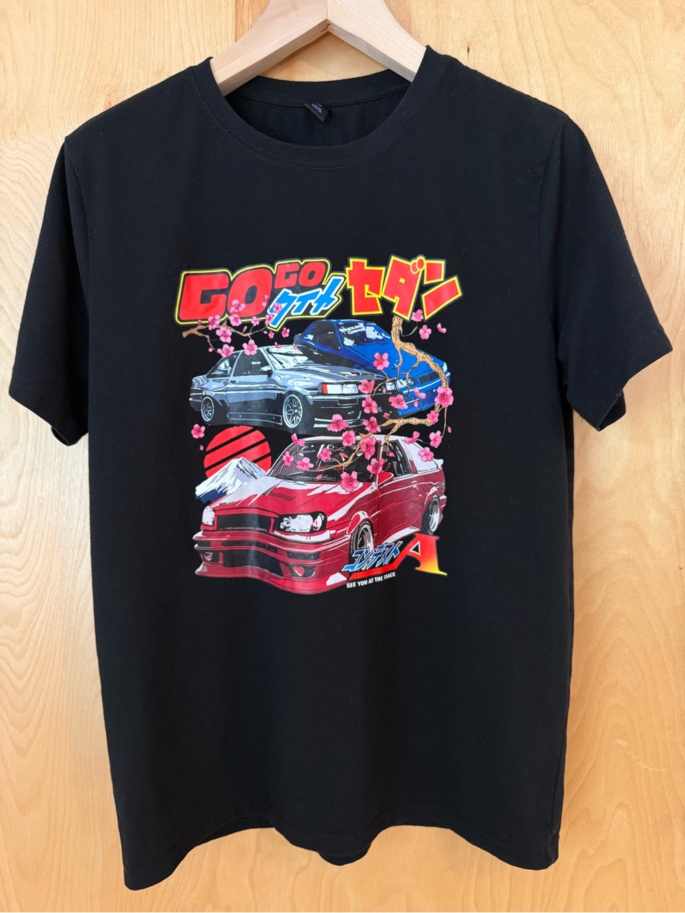 ROMWE Black Tee with Red and Blue Racing Graphic